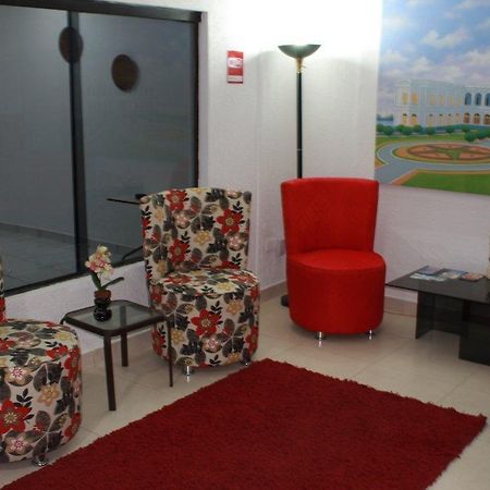 Hostal Casa Suiza Asuncion Bagian luar foto
