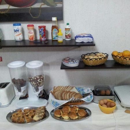 Hostal Casa Suiza Asuncion Bagian luar foto